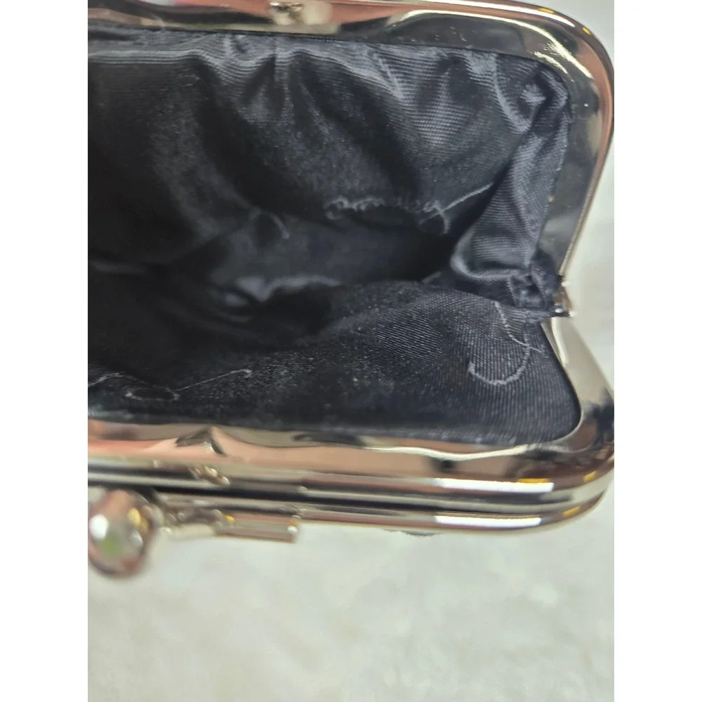 Vera Bradley Night and Day Quilted Kisslock Coin Purse Black White Floral Pouch - Picture 5 of 9